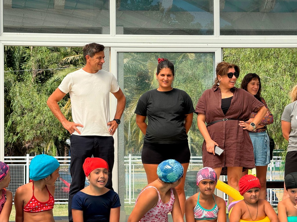 En el Natatorio Municipal: comenzaron las actividades de las Escuelas Abiertas de Verano