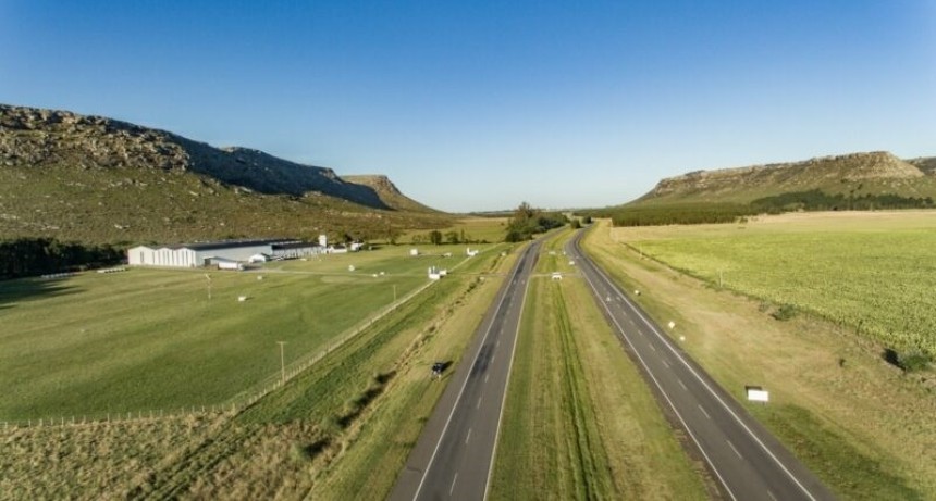 Comienza la concesi&oacute;n de Corresur: obras y modernizaci&oacute;n en 1.325 km de rutas y autopistas