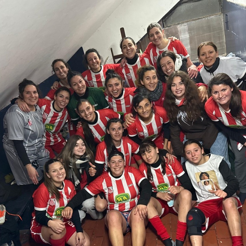 Empleados de Comercio y Casariego son las finalistas de la Copa Centenario 