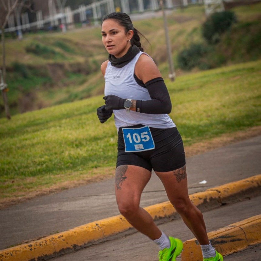 Antonella Albo se subi&oacute; al escal&oacute;n m&aacute;s alto del podio en los &ldquo;10 k Run RAC&rdquo;