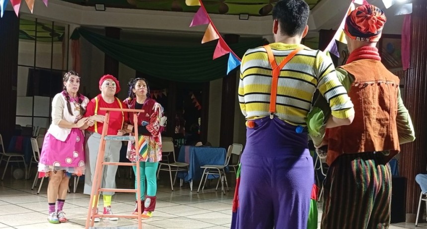 Teatro: llega XARIVARI, el mejor plan para estas vacaciones, con estreno el d&iacute;a jueves