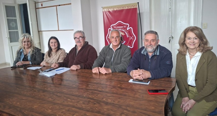 Bomberos Voluntarios junto a LALCEC e instituciones de la ciudad anunciaron la segunda y &uacute;ltima pollada solidaria, en las mismas condiciones y espacio que la anterior