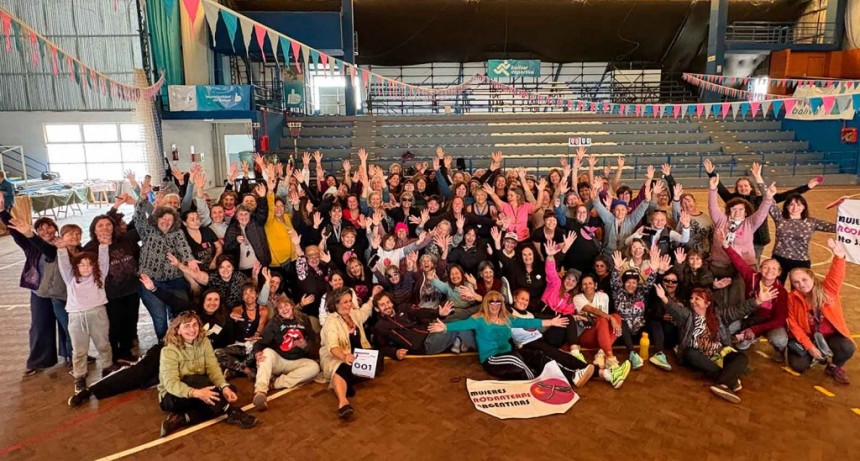 Ya se desarrolla en Bolívar el “Primer Encuentro de Mujeres Rodanteras Argentinas