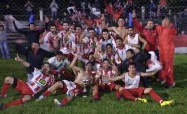 Petit Torneo: Empleados se quedó con #La3EsLaVencida y dejó eliminado a Independiente