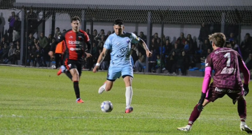Ciudad de Bol&iacute;var cay&oacute; en casa ante Col&oacute;n por el Torneo Nacional B