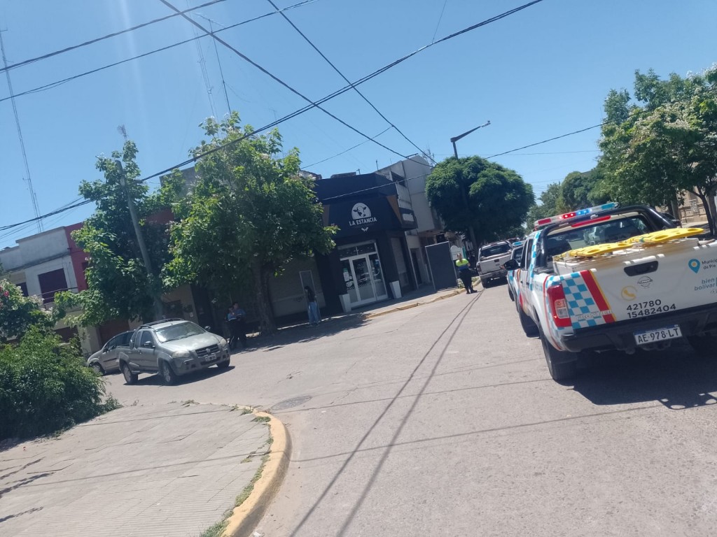 Colisión entre dos camionetas