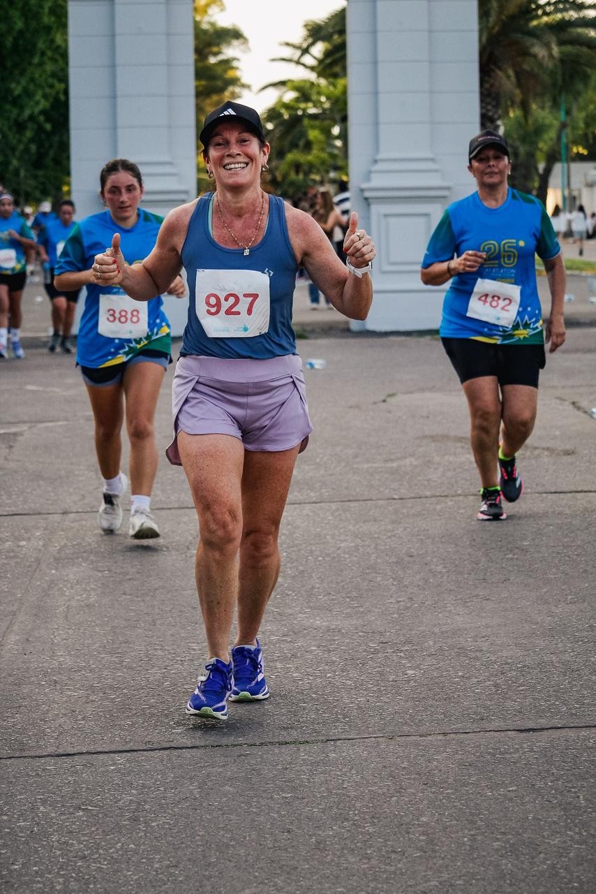 Adriana Olascoaga (Atletismo) : 