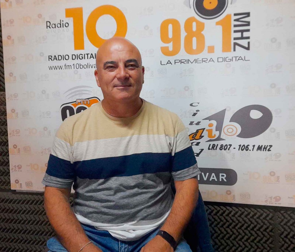Walter Suárez regresa al Club Estudiantes para coordinar la Colonia de Vacaciones, habló con FM 10 y contó parte de la historia 