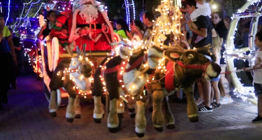 Navidad Mágica: Papá Noel llegó al Centro Cívico y Bolívar volvió a vivir una noche inolvidable