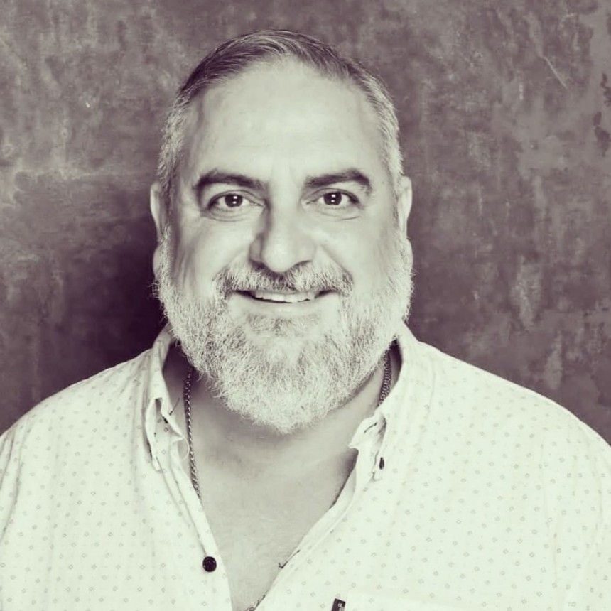 Mauricio Castro Parodi (Investigador y Profesor de la UBA): &ldquo;Es importante que la gente consuma buena informaci&oacute;n para no terminar creyendo que se trata de una conspiraci&oacute;n local&rdquo;