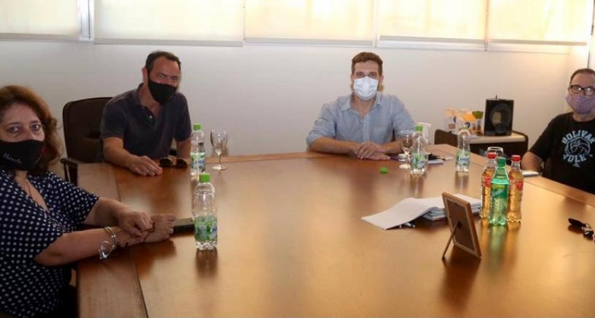 Importante reuni&oacute;n entre la Cooperativa El&eacute;ctrica y el C&iacute;rculo M&eacute;dico de Bol&iacute;var