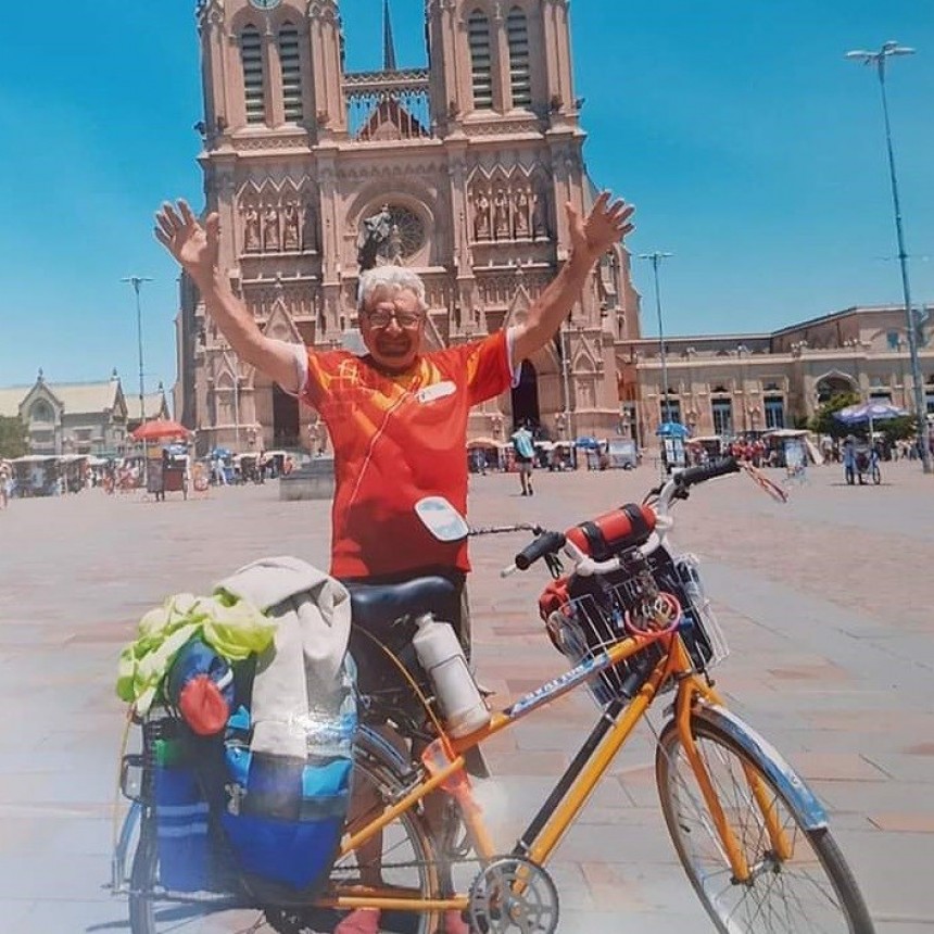 Traves&iacute;a en bicicleta: A los 70 a&ntilde;os, &Aacute;ngel Maril&uacute; pedale&oacute; hasta la Bas&iacute;lica de Luj&aacute;n