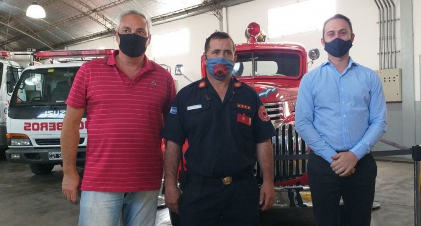 Bomberos Voluntarios exhibi&oacute; una compra de equipamiento para protecci&oacute;n personal