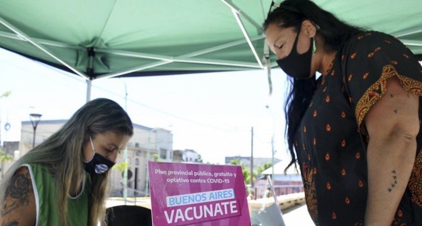 Ya son m&aacute;s de 100 mil los trabajadores y trabajadoras de la salud que recibieron la vacuna contra el Covid-19 en la Provincia