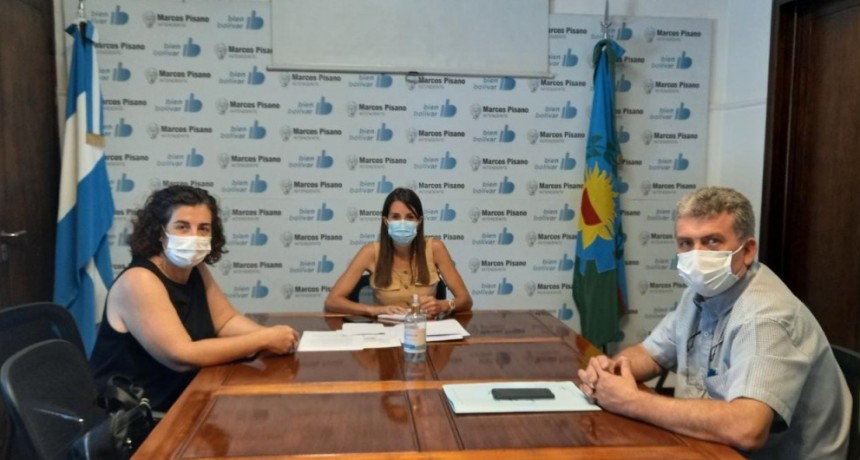 La intendenta interina María Laura Rodríguez se reunió con referentes del consejo escolar