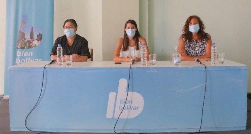 El Equipo de salud junto a Mar&iacute;a Laura Rodr&iacute;guez, dieron detalles en conferencia de prensa con los medios locales