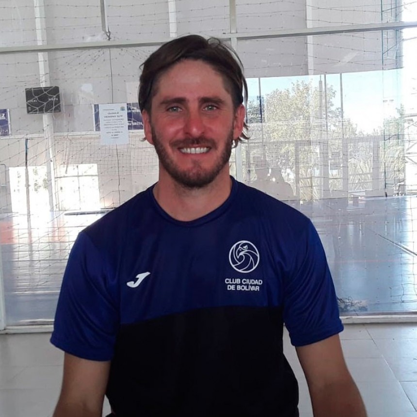 Gonzalo Urquijo: “Soy un jugador que me gusta dejar todo, correr y por mi característica de delantero trato de llegar al gol”