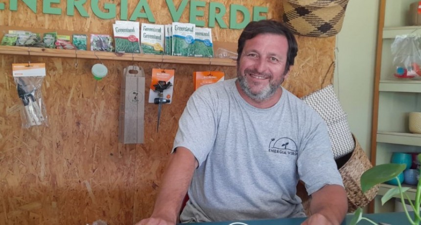 Vivero Energía Verde: Visitamos el local con FM 10 y hablamos con Esteban Benavídez, su propietario