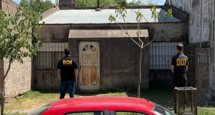 Informe Oficial: Allanamiento en un domicilio de Bolívar, por delito de Grooming 