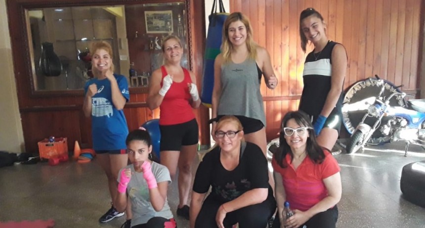 Brenda Su&aacute;rez (Power Gym): &ldquo;Hacemos funcional, musculaci&oacute;n y una combinaci&oacute;n entre boxeo y funcional&rdquo;