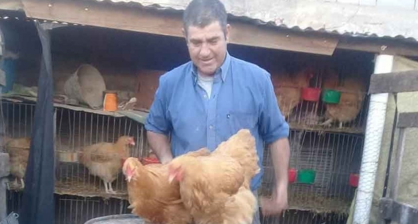 Este fin de semana se reúnen avicultores de todo el país en la Sociedad Rural de bolívar, en FM 10 hablamos con Jorge Azpárren