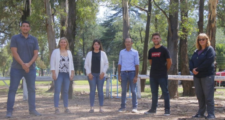 El intendente presentó a los nuevos integrantes que se suman a la gestión municipal 