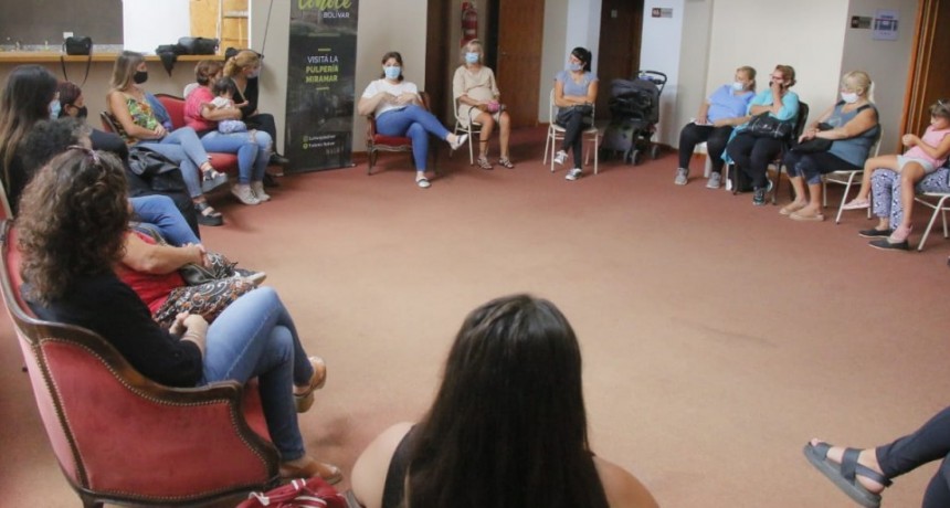 Se llev&oacute; a cabo la primera reuni&oacute;n de mujeres para la conformaci&oacute;n de un n&uacute;cleo asociativo textil 