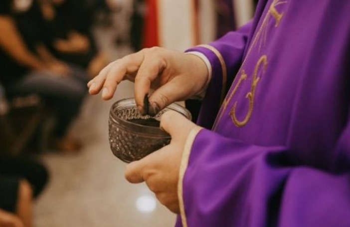 Parroquia San Carlos Borromeo: Miércoles de Ceniza