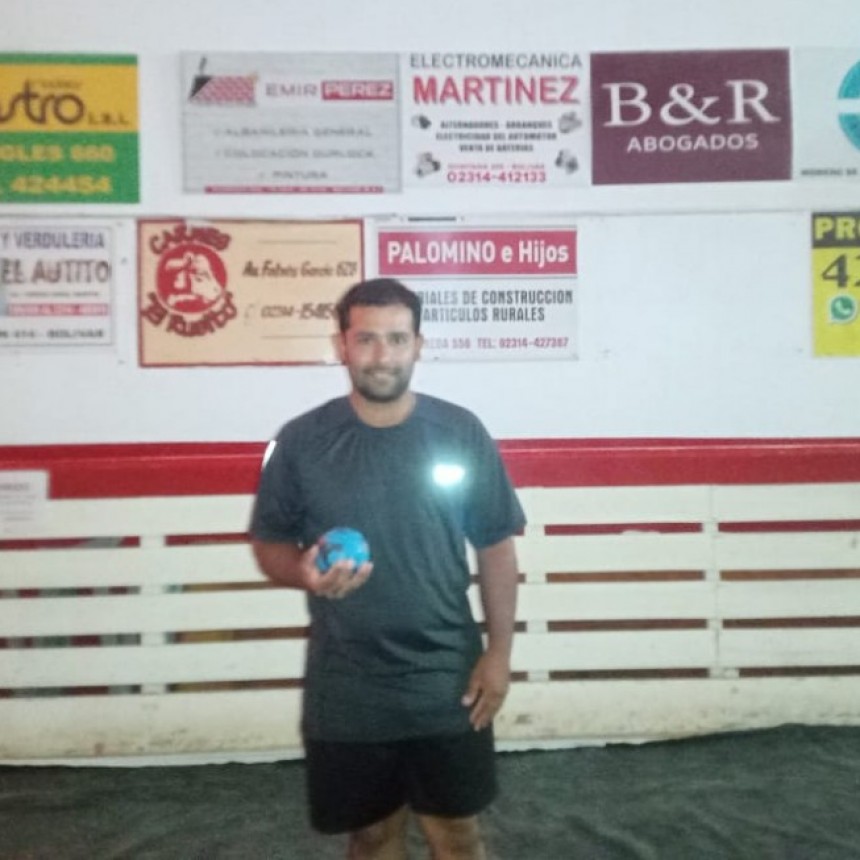  Emanuel Pérez ganó el torneo selectivo y representará a Bolívar en el Provincial de Bochas 