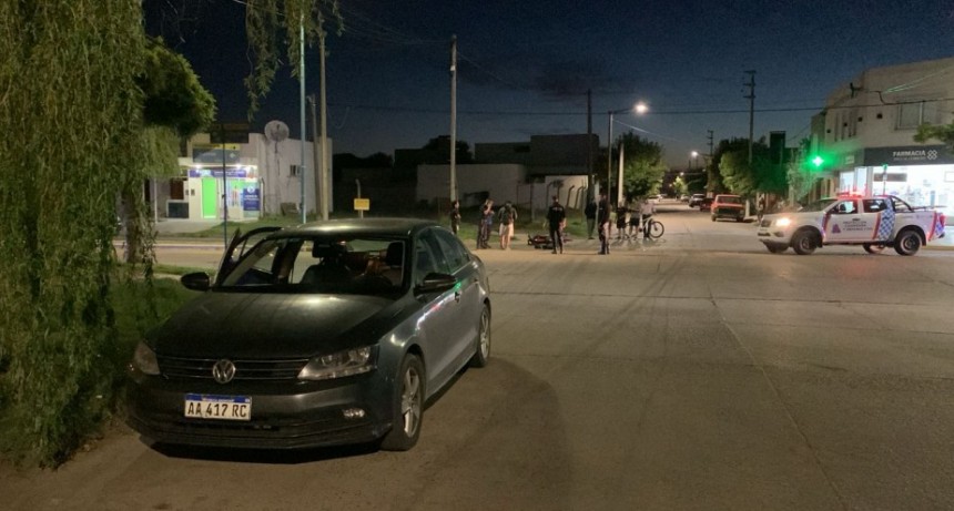 Impacto en avenida 3 de Febrero y Moreno