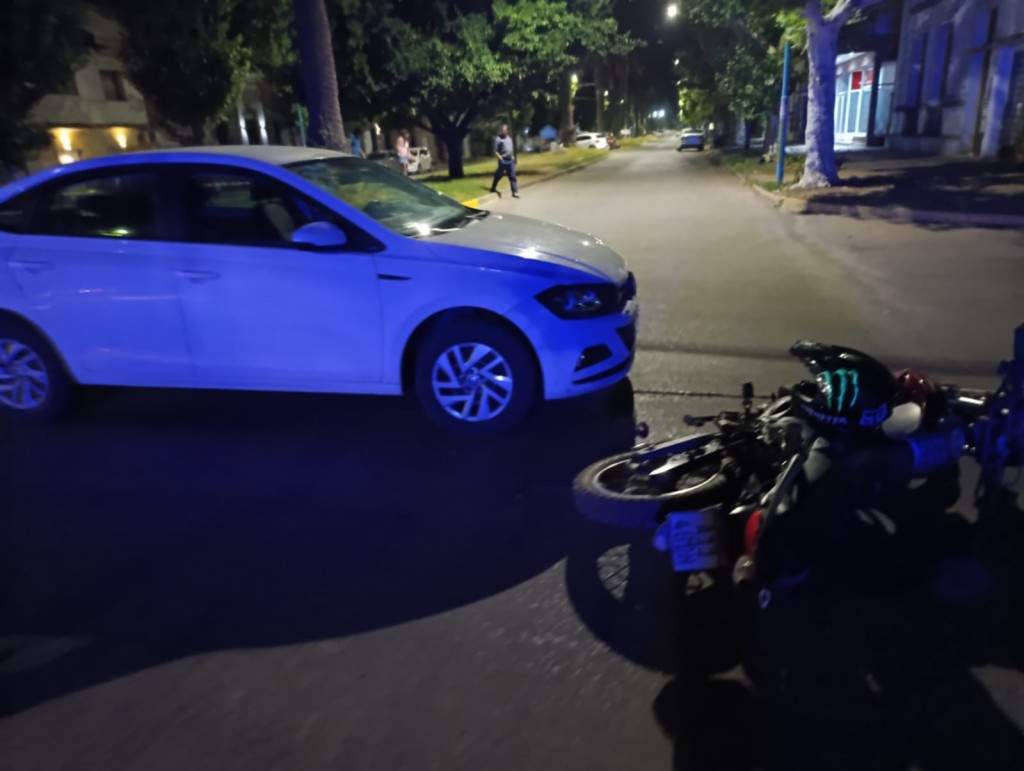 Un joven fue trasladado al hospital Capredoni, por criterio preventivo, tras un accidente