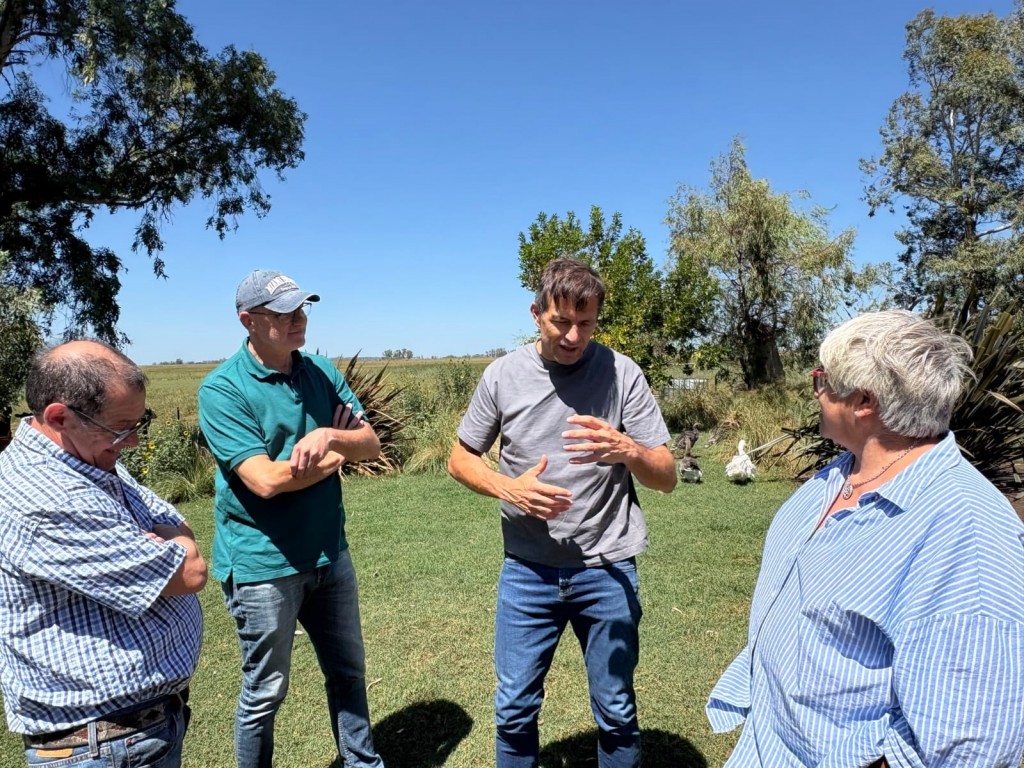 El Intendente Bali Bucca visitó un emprendimiento de Charcuteria en Ibarra