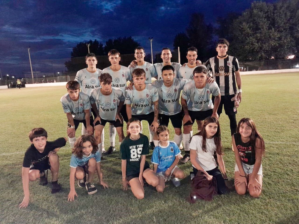Balonpié se quedó con los tres puntos en el inicio del Torneo Interligas