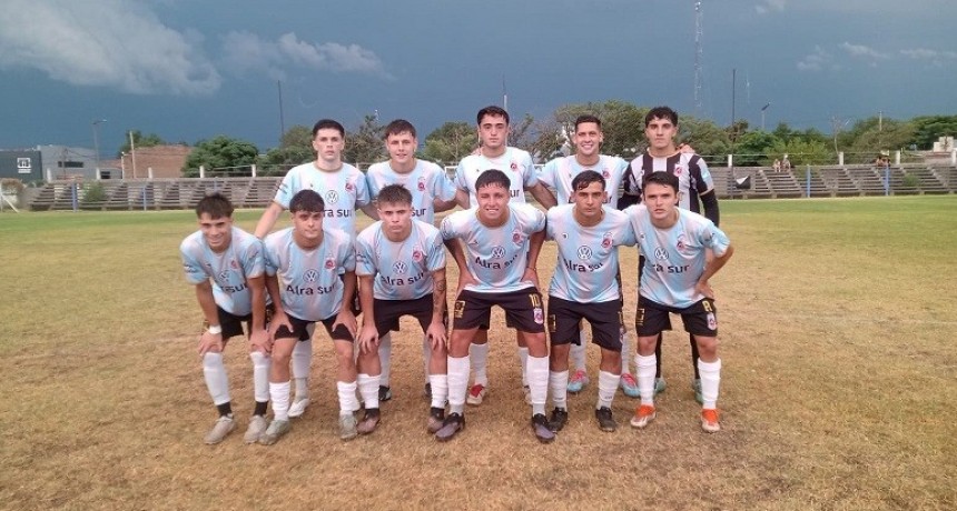 Torneo de Verano: Balonpié dejó en el camino a Independiente y se metió en semifinales 