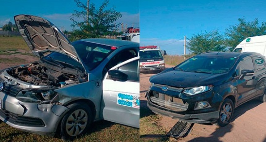 Fuerte impacto entre dos veh&iacute;culos en barrio La Ganadera
