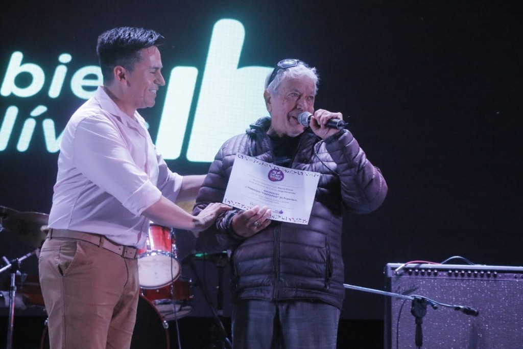 Fratacho Di Francisco, el homenaje que puso las cosas en su lugar 