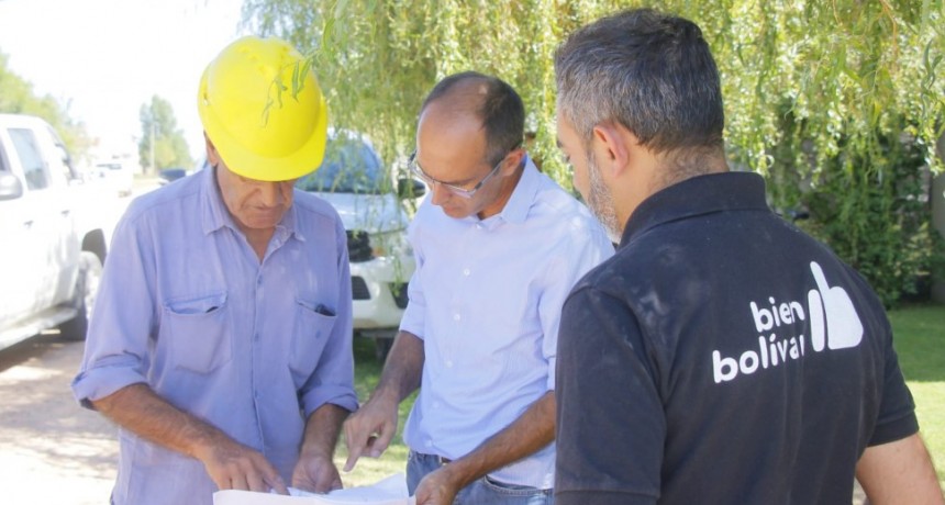 El intendente recorrió las obras que permitirán que 23 nuevas familias accedan al servicio