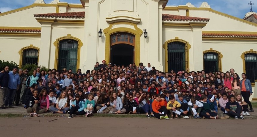 La Escuela Secundaria de Del Valle  atrapada entre la realidad y los protocolos, Jorge Ledesma (Director de la Escuela Secundaria) habl&oacute; en FM 10