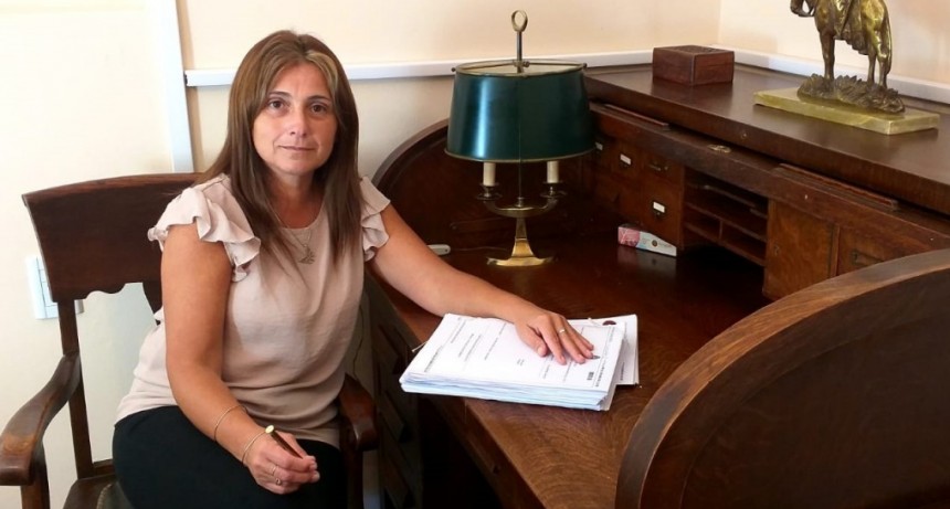 Dra. Julia Mar&iacute;a Sebasti&aacute;n: &ldquo;Las j&oacute;venes inmersas en este tipo de cuestiones no logran merituar la situaci&oacute;n, y a&uacute;n viviendo hechos de alto riesgo, vuelven a colocarse en la misma posici&oacute;n&rdquo;