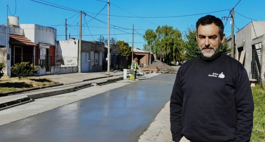 Lucas Ezcurra (Pavimento en los barrios): “Tenemos los equipos, las máquinas, y la decisión, por eso seguimos avanzando”