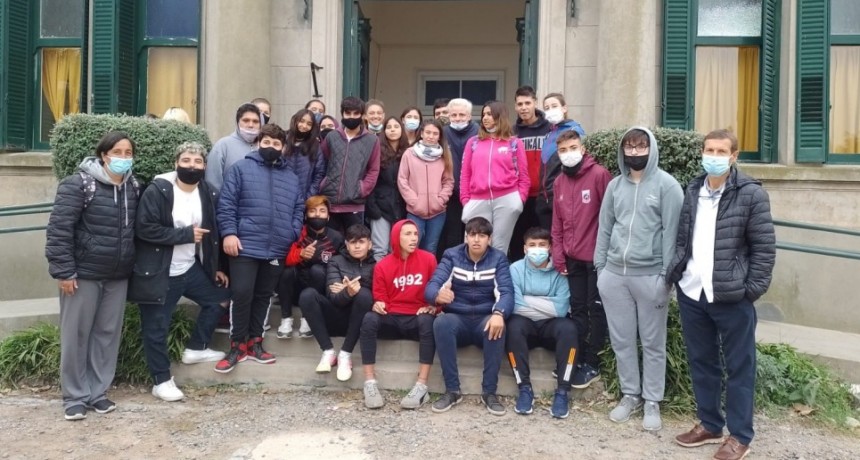 D&iacute;a del kinesi&oacute;logo: El equipo del CRIB y el trabajo que realizan a diario con m&aacute;s de 200 pacientes