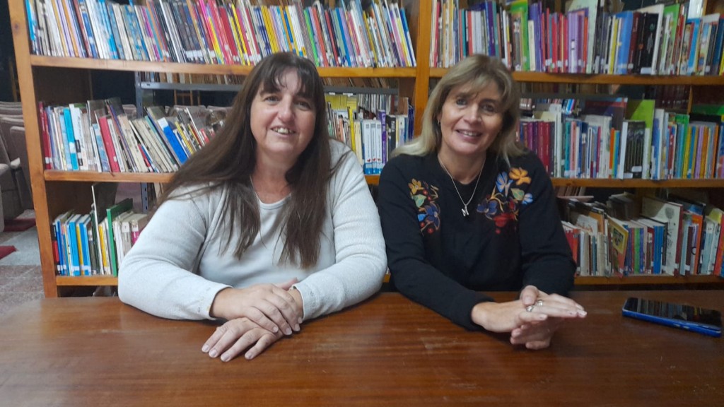 Biblioteca Alcira Cabrera realizó con éxito la Suelta de Libros adhiriéndose a la propuesta a nivel nacional