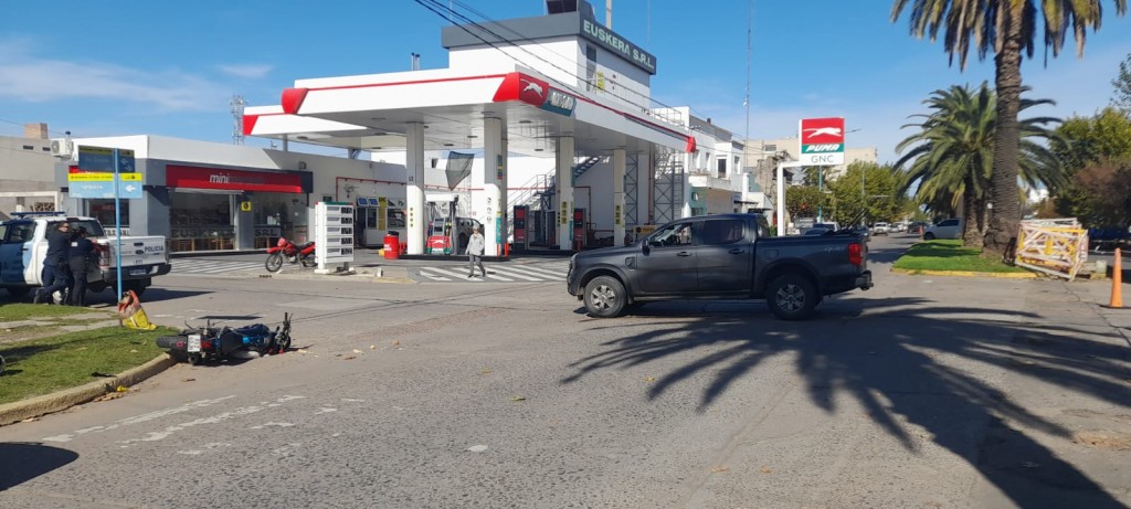 Una mujer fue hospitalizada tras una colisión