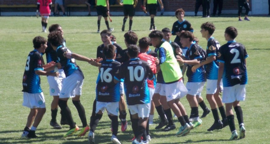 Ciudad se impuso en las 3 categorías en el debut ante Olimpo de Bahía Blanca 