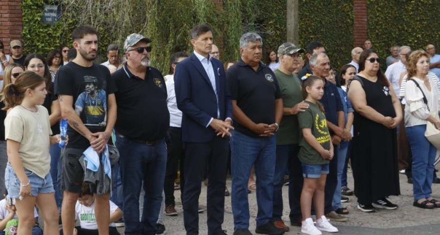 Bol&iacute;var conmemor&oacute; el 2 de abril con un amplio acompa&ntilde;amiento en una jornada de memoria y reconocimiento