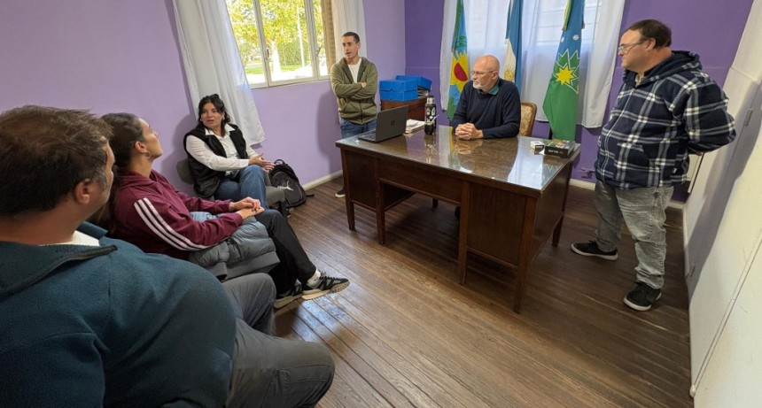 Actividad Municipio: Producci&oacute;n acerc&oacute; sus servicios a Pirovano, con una jornada de atenci&oacute;n en la Delegaci&oacute;n