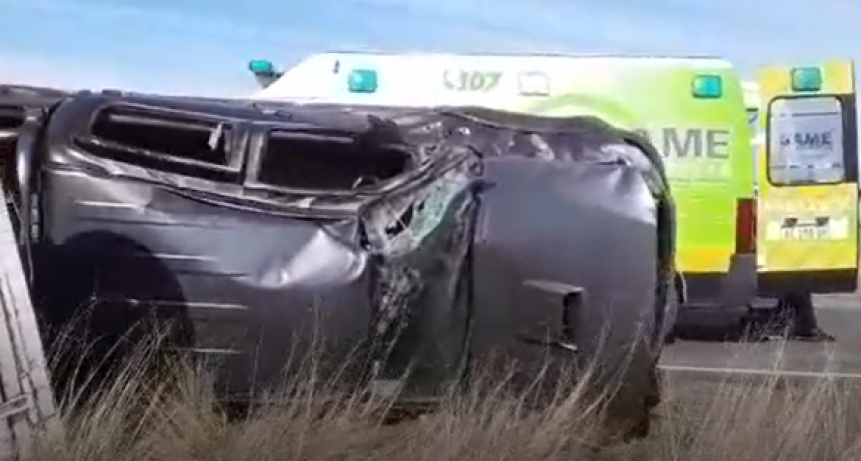 Ruta 65: Una camioneta con dos ocupantes volc&oacute; en inmediaciones a la bajada a Ibarra