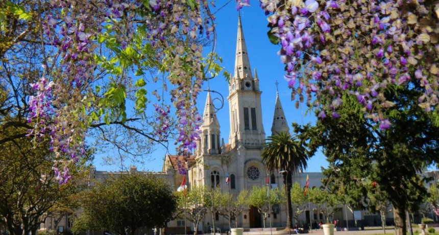 Bol&iacute;var seguir&aacute; en Fase 2, con las restricciones establecidas   