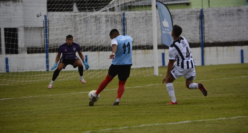 Cipolleti fue certero y eficaz a la hora de la definici&oacute;n, y se llev&oacute; los tres puntos