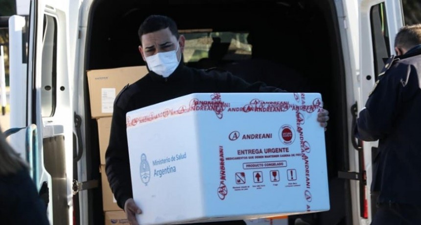 Buenas noticias: Bol&iacute;var recibi&oacute; 1350 Sputnik V primera dosis